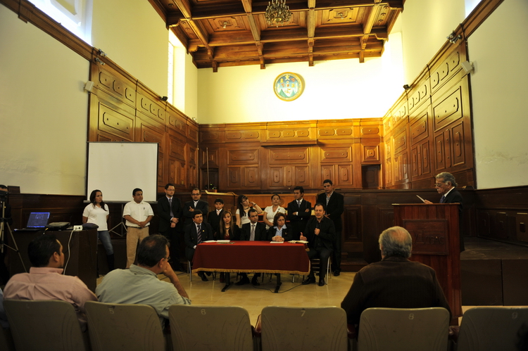 Museo Universidad de San Carlos Exposicion